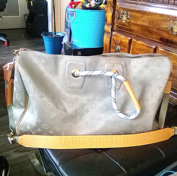 Lv limited edition